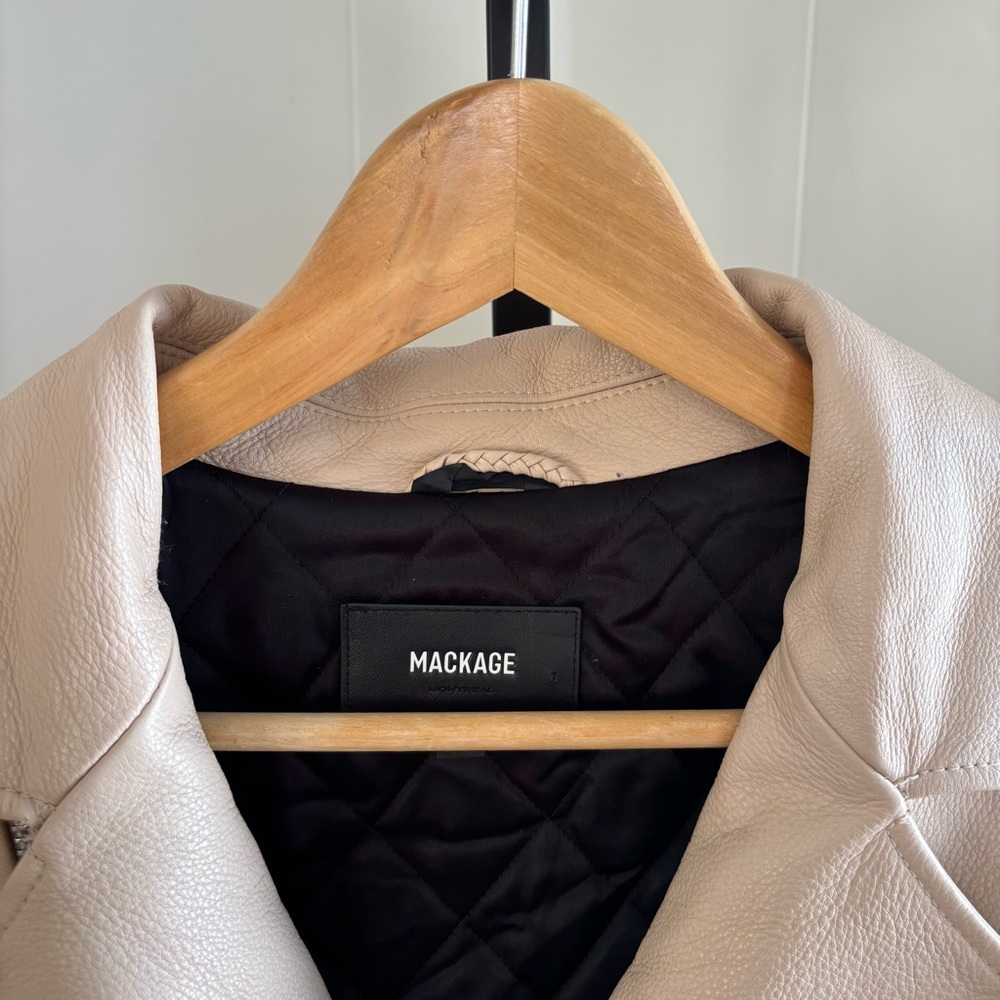 Mackage Clement Beige Oversized Leather Biker Jacket Men’s 40 L Luxe Moto